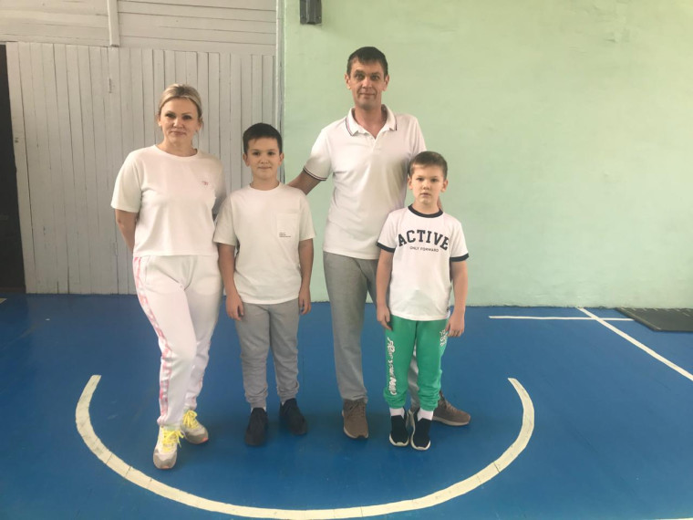 Самая спортивная семья.